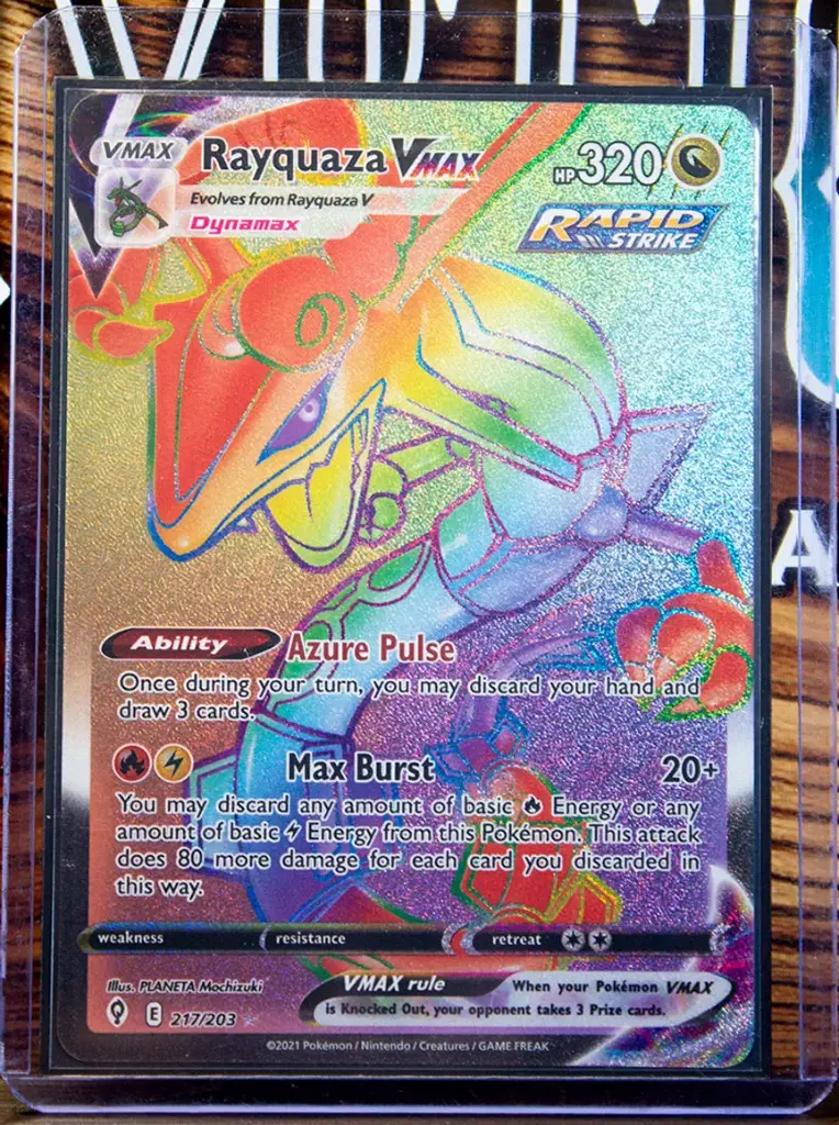 Rayquaza VMAX (Secret) - Evolving Skies (NRMT)