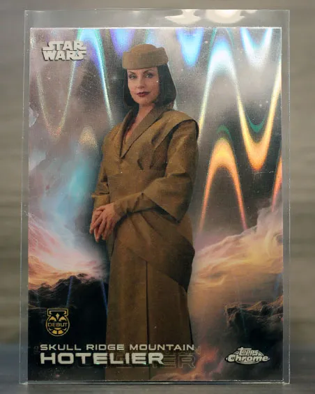 2025 Topps Chrome Skull Ridge Mountain Hotelier Raywave Refractor