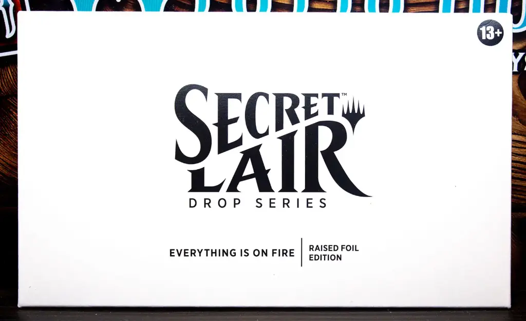 Secret Lair Everything Is On Fire (Raised Foil)