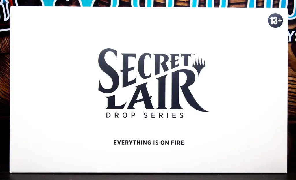 Secret Lair Everything Is On Fire (Non-Foil)