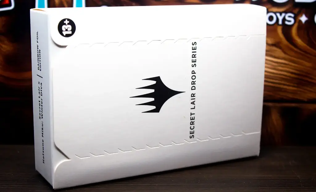 Secret Lair x Hatsune Miku: Winter Diva (Japanese Rainbow Foil)