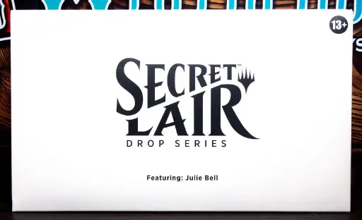 Secret Lair Featuring: Julie Bell (Non-Foil)